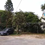 Luxurious In איפסוס